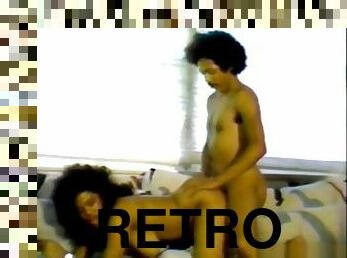 the retro porn brings us an ebony queen fucking