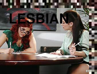 Jayden Cole and Taylor Vixen go lesbian in an office