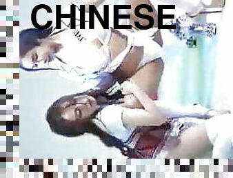Beautiful Chinese girl has sex