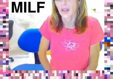 Blond milf wearing glasses masturbates her pussy in webcam solo clip