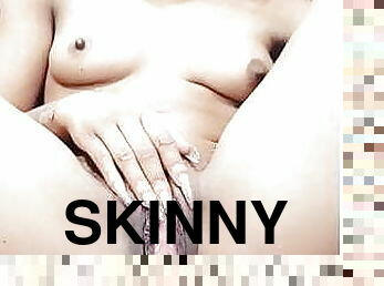Skinny Ebony Pussy Play