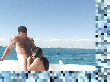 Juicy Brunette Sucks A Big Cock Outdoors In A Yacht