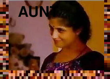 Telugu aunty and small boy house pirvancy