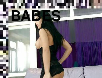 Adorable Hela fingers her vagina and ass in solo video