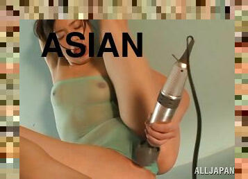 Smoking hot Asian babe shows an insane masturbation