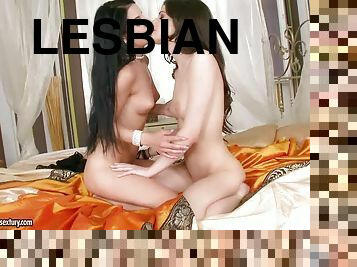 Lesbian first-timers Ann Marie La Sante and Jessyka Swan