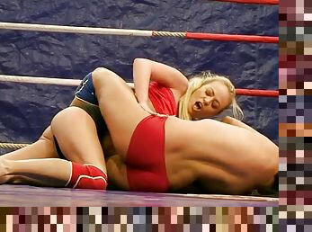 Naked wrestlers Colette and Bailee are on the ring