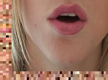 No Better Lips Than Sophie Crus' Lips