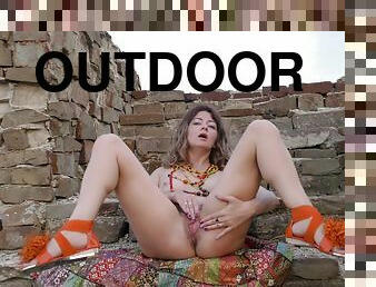 Outdoors masturbation by mature Russian wife Helena Volga. HD