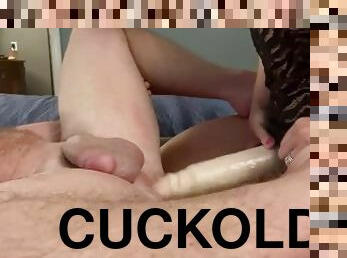 Lay my muscular bitch on his back and give him mommy’s cock