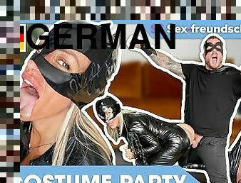 Super cringe: wannabe batman fucks catwoman: Harleen Van Hynten (From Germany) - SEX-FREUNDSCHAFTEN