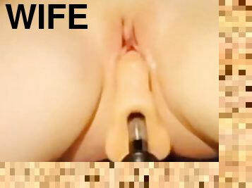 Horny wife fucks machine and cums hard