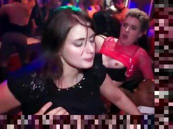 Dirty dancing leads to club fucking