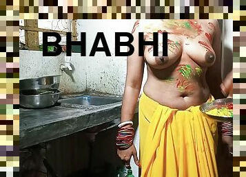 Rohini Bhabhi Ke Sath Kheli Holi - 2022 Holi Special Fun