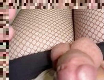 Trans girl jerks off into condom in fishnets while watching porn (@veggieboiph on twitter!!)
