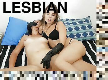 Lesbian Handgag Orgasm
