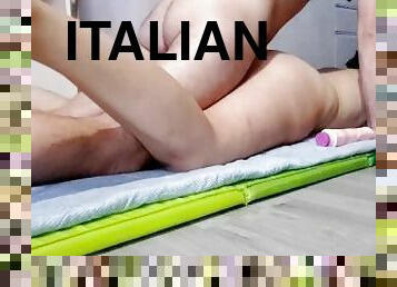 Moglie italiana si fa scopare dal massaggiatore... Scopri la nostra offerta di benvenuto su onlyfans