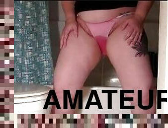 meando, amateur, madurita-caliente, regordeta, bragas, rubia, fetichista, húmedo, piernas