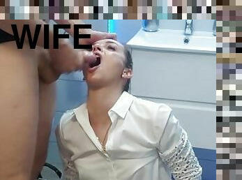 The PLUMBER fucks the Housewife with her head stuck in the washing machine