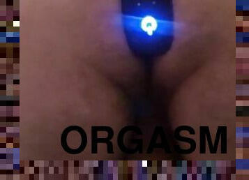 Prostate orgasm - My first time, I lose my control