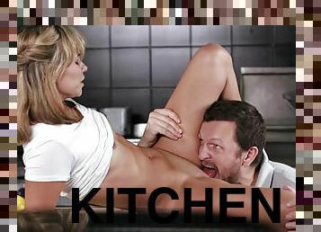 Alisya Gapes In Big Veggie Insertion & Anal Pounding 4 Kitchen Aid