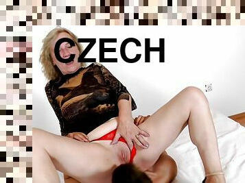 7362 Hot Legs Czech Astrid Enjoys Cunnilingus