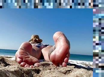 Orgasmic Candid Feet at the Beach (FULL)
