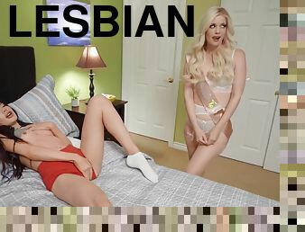 Shameless babes crazy lesbian 3some porn scene