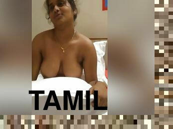 Today Exclusive- Sexy Tamil Wife Showing Boobs