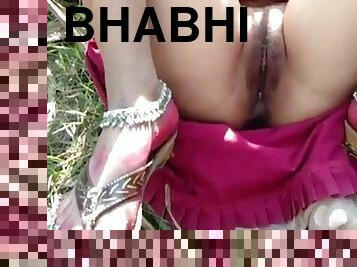 Desi Bhabhi And Desi Aunty - Ke Sath Jungle Me Mangle