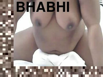 Desi Bhabhi In Desi Sexy Bhabhi Fucking Pillow At Midnight