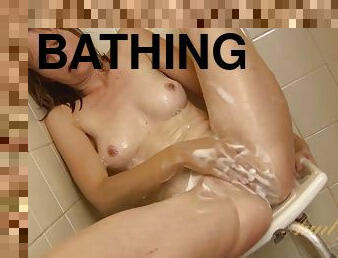 Lexa Mayfair Masturbates In The Shower