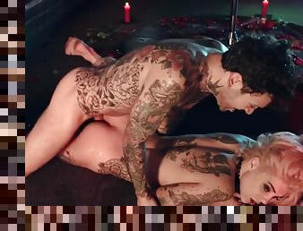 Pitch Black Pole Dancer - Bonnie Rotten And Small Hands