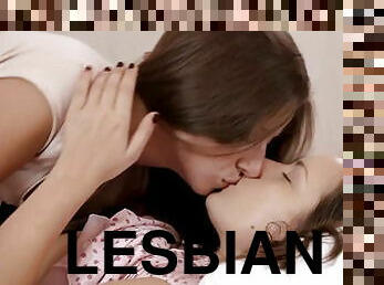 Lesbian teens Ivana & Mika lick each other