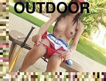 Ladyboy Bell Bootie Toying And Jerking Off Outdoor