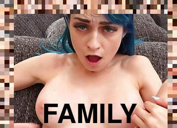 Kinky Family - Jewelz Blu - Stepsister blowjobs lesson
