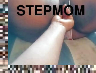 Bbw Stepmom no panties
