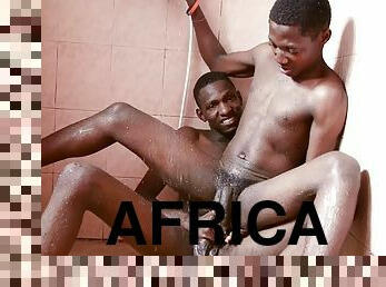 African twink cumming bareback in homemade threesome with friends