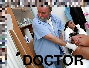 Doctor Checks Her Twat - Medical Gyno Fetish