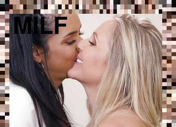 perä, isot-tissit, pillu-pussy, typykät, lesbo-lesbian, milf, latino, hullua