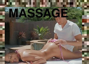 Hispanic naughty Layla Sin enjoys incredible erotic massage outdoor