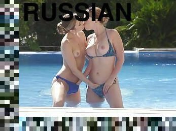 Russian Girlfriends Holiday Romance 1 - Lesbea