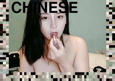 Pretty & Cute Chinese Cam Chick Webcam Masturbating