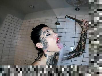 Inked hottie Lucy ZZZ fucked in the shower