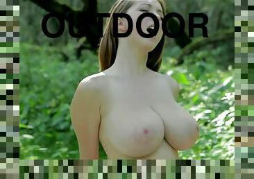 Lucie Wilde - Outdoor Dicking