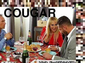 Amoral cougar Brandi Love unthinkable adult scene