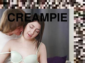 Spinner lured into passionate sex that ends with a creampie