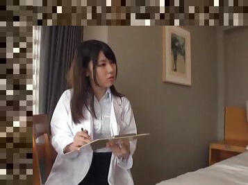 Sweet Japanese doctor drops her uniform to ride her patient