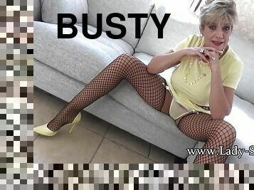 Busty Aunt Sonia loves making you edge before you cum