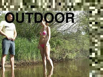 Outdoor jumping on a penis is amazing experience for Mary Rock